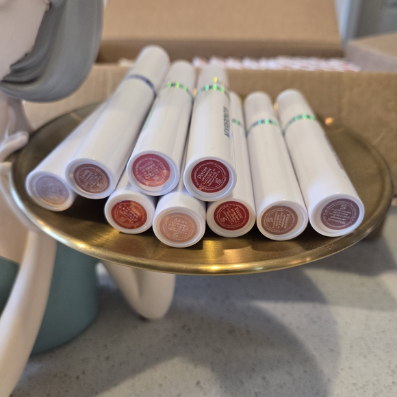 Wonderskin lip masques 3 for 33! New! Great deal! - Picture 3 of 13